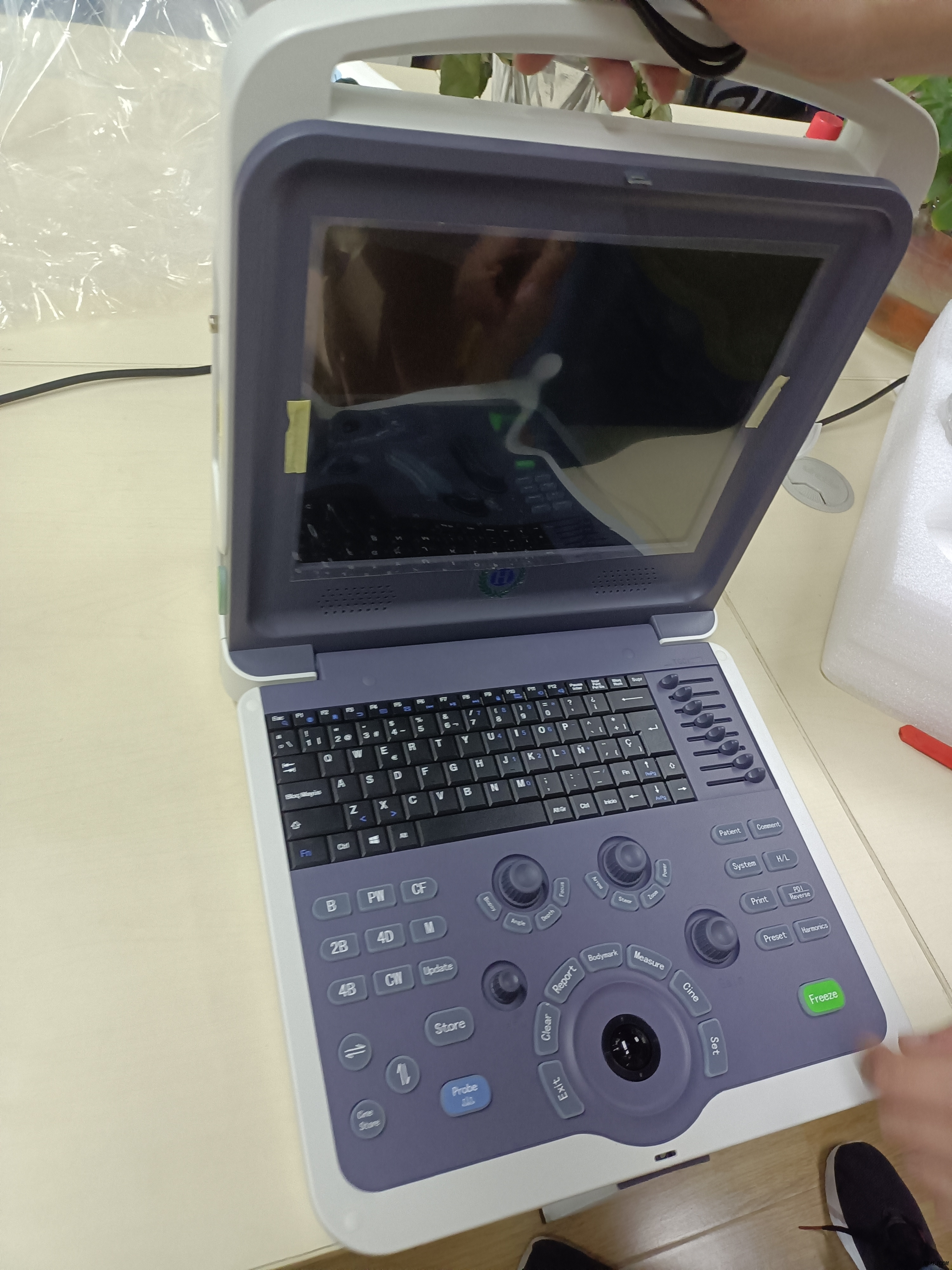 Scanner ad ultrasuoni Doppler a colori completamente digitale portatile di alta qualità HUC-260