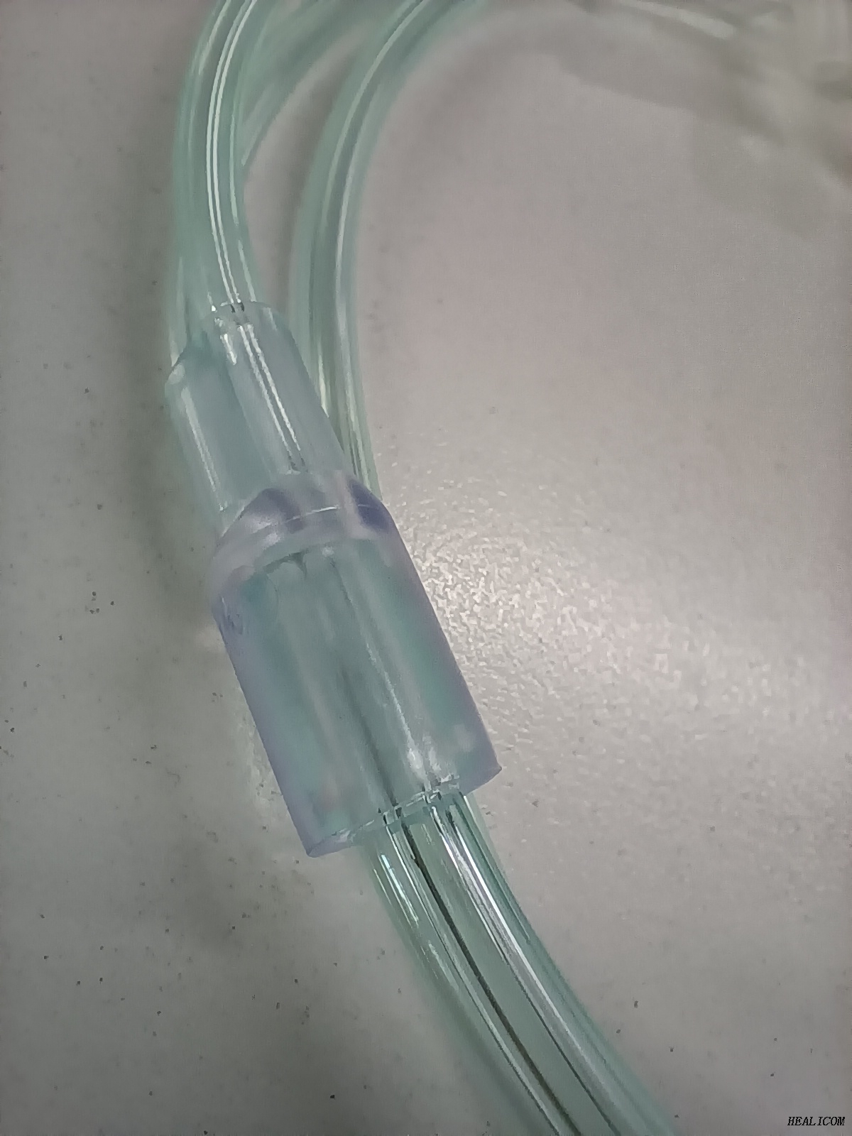 Cannula per ossigeno nasale paziente con materiali di consumo medici ospedalieri